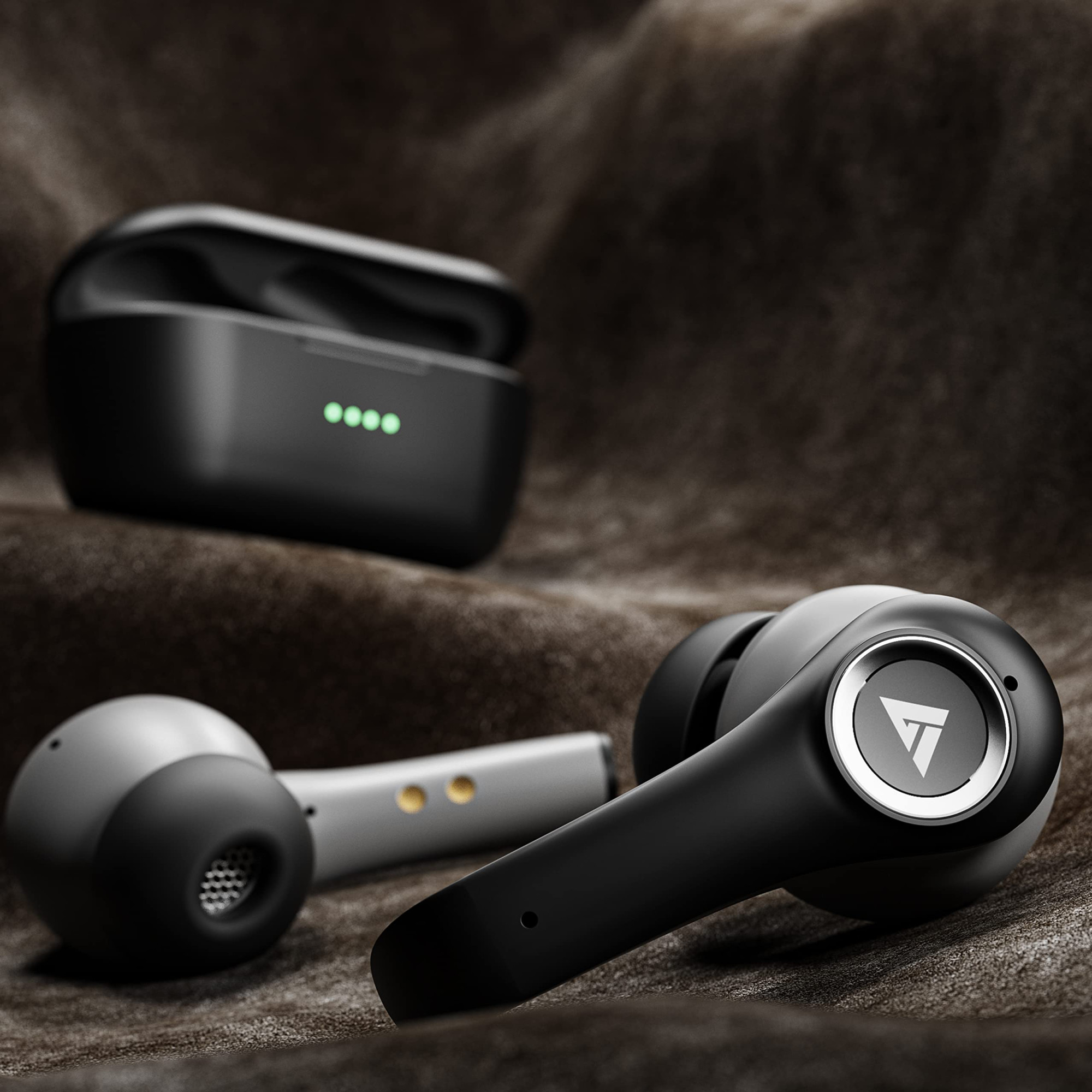 Boult Audio X50 True Wireless in Ear Earbuds with 40H Playtime Quad Mic ENC 45ms Xtreme Low Latency Made in India Type-C Fast Charging 3 Equalizer Modes Rock BoomX Hi-Fi BT 51 Black