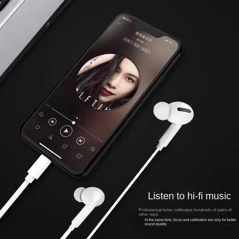 Candytech Wired Headphones In Ear Earphones with 10mm Drivers in-Line Mic Volume Controller Compatible for iPhone 78XXSXR11121314 Pro iPad - Noise-Isolating Stereo Sound White