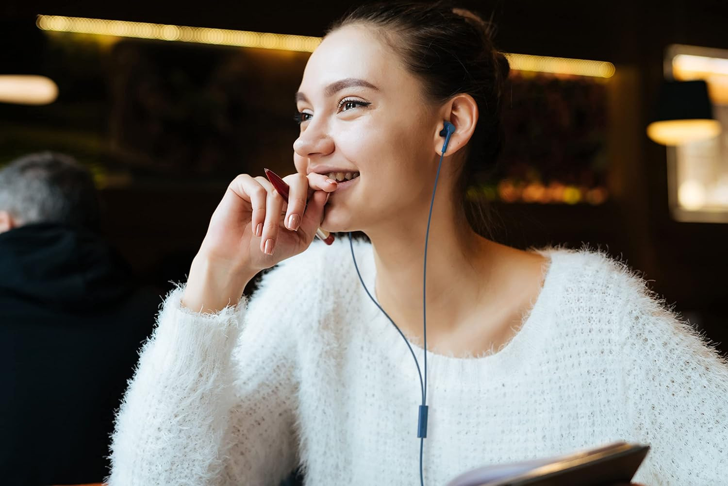 Nokia Wired in Ear Earphones WB-101 with Powerful bass Performance with mic for Clear Voice Calls Virtual Assistant Control Enabled Angled Acoustic Tubes for a Comfortable and Secure fit Blue