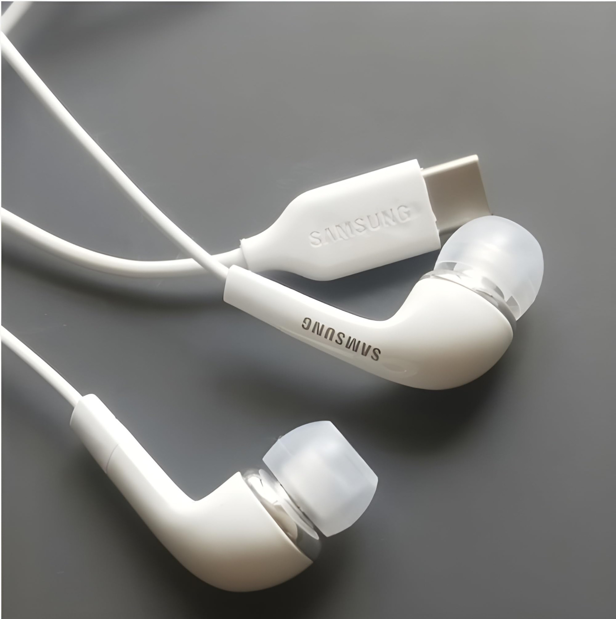 Original Type C Earphone Compatible with Samsung S24 Headphones with Microphone Noise Isolation Stereo Wired Earphones for Samsung Galaxy S22 S23 Ultra Pixel 7a iPhone 15 to 16 Series